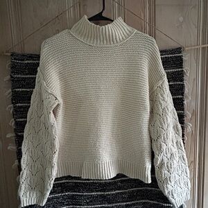 Universal Thread Cream Turtleneck Sweater